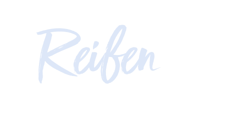 Blue Design Reifen Schrift