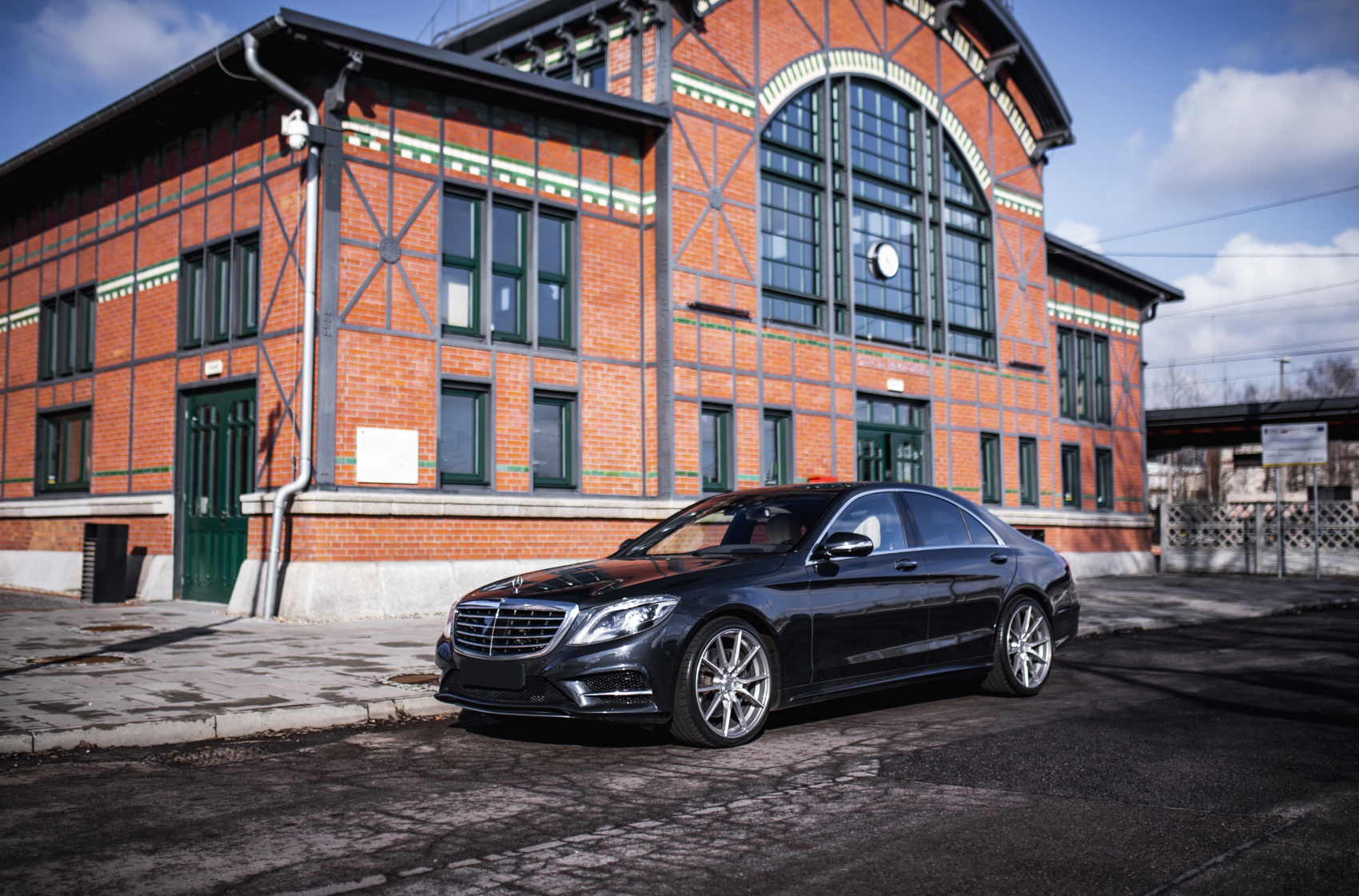 Mercedes-Benz S Class / S63