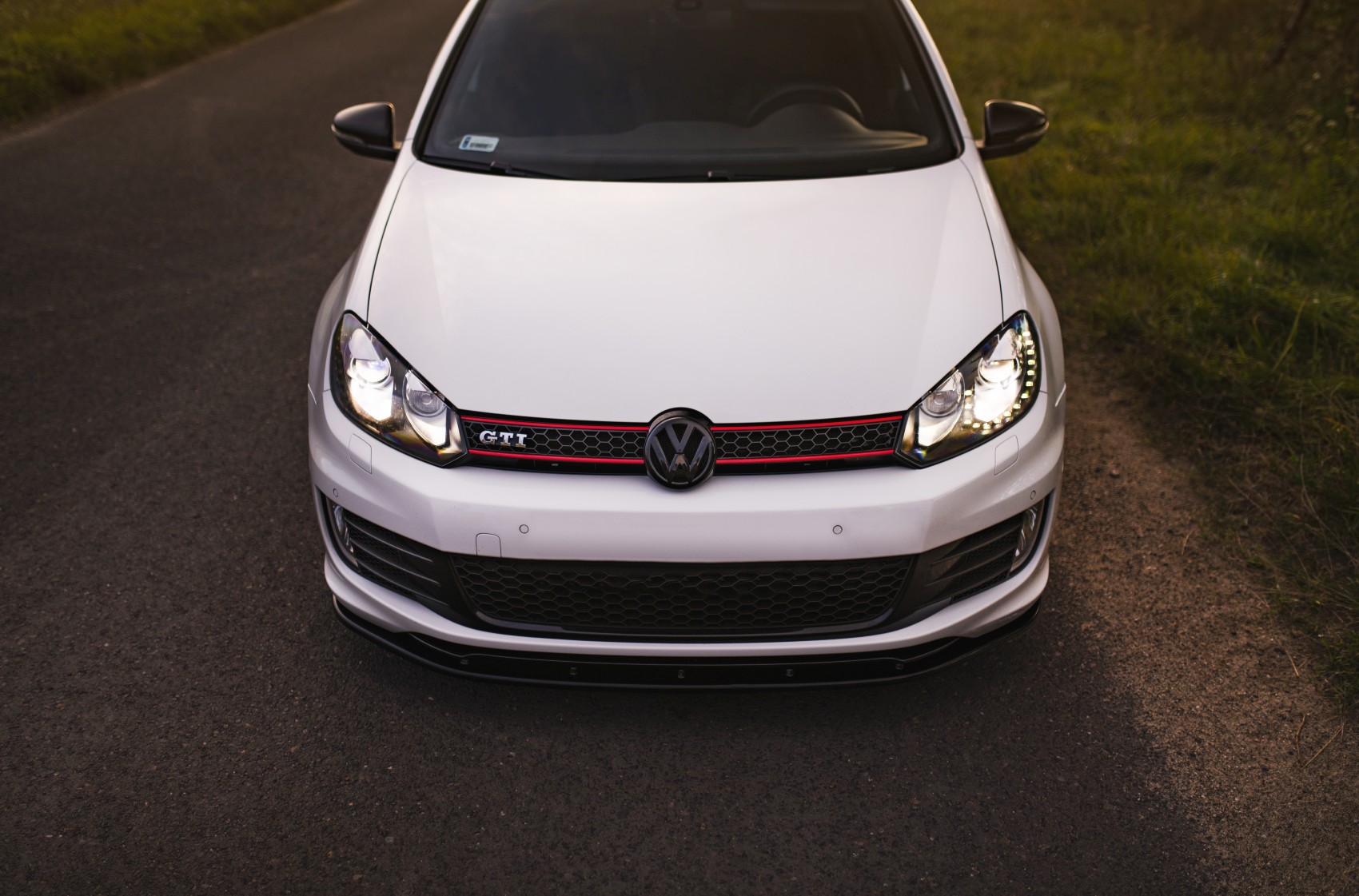Volkswagen Golf / R / GTI