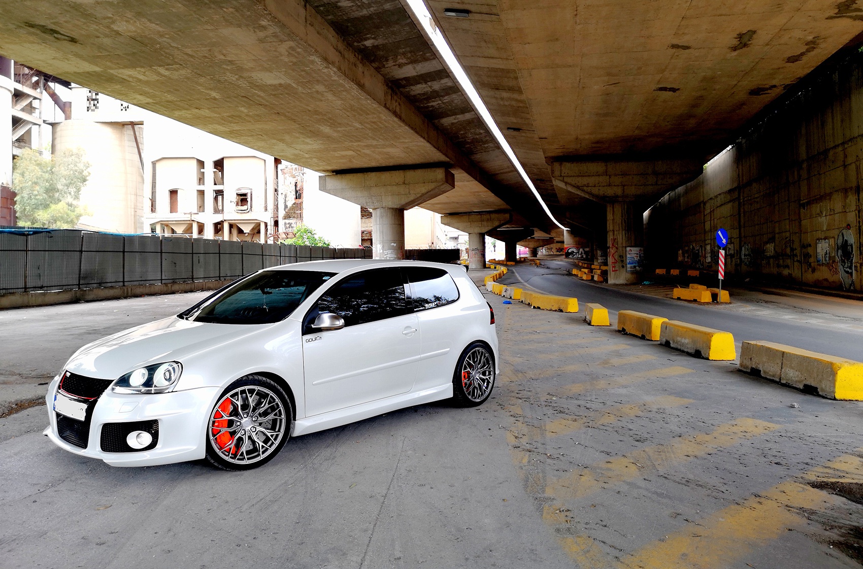 Volkswagen Golf / R / GTI