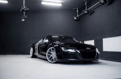Audi R8