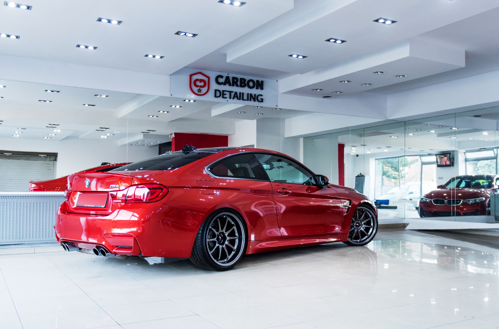 BMW 4 Series / M4