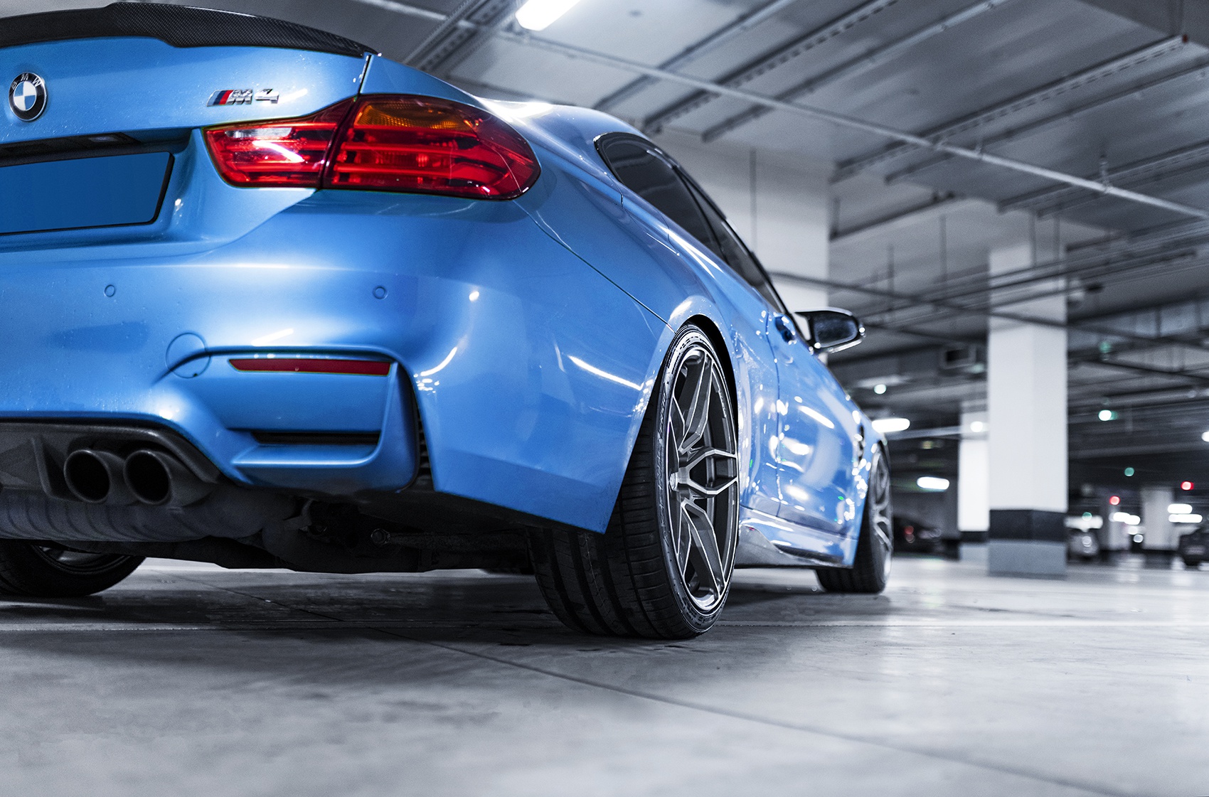 BMW 4 Series / M4
