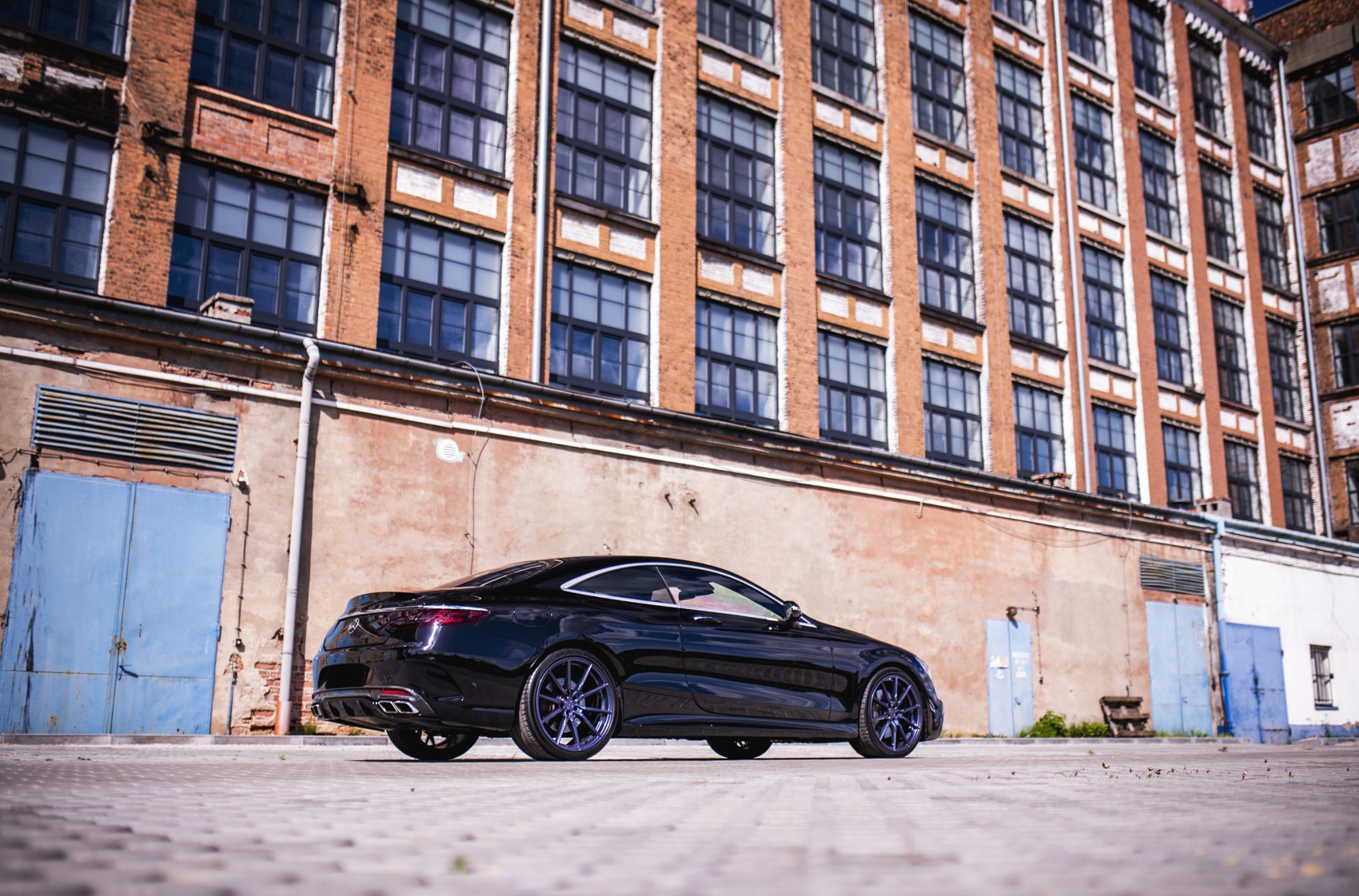 Mercedes-Benz S Class / S63