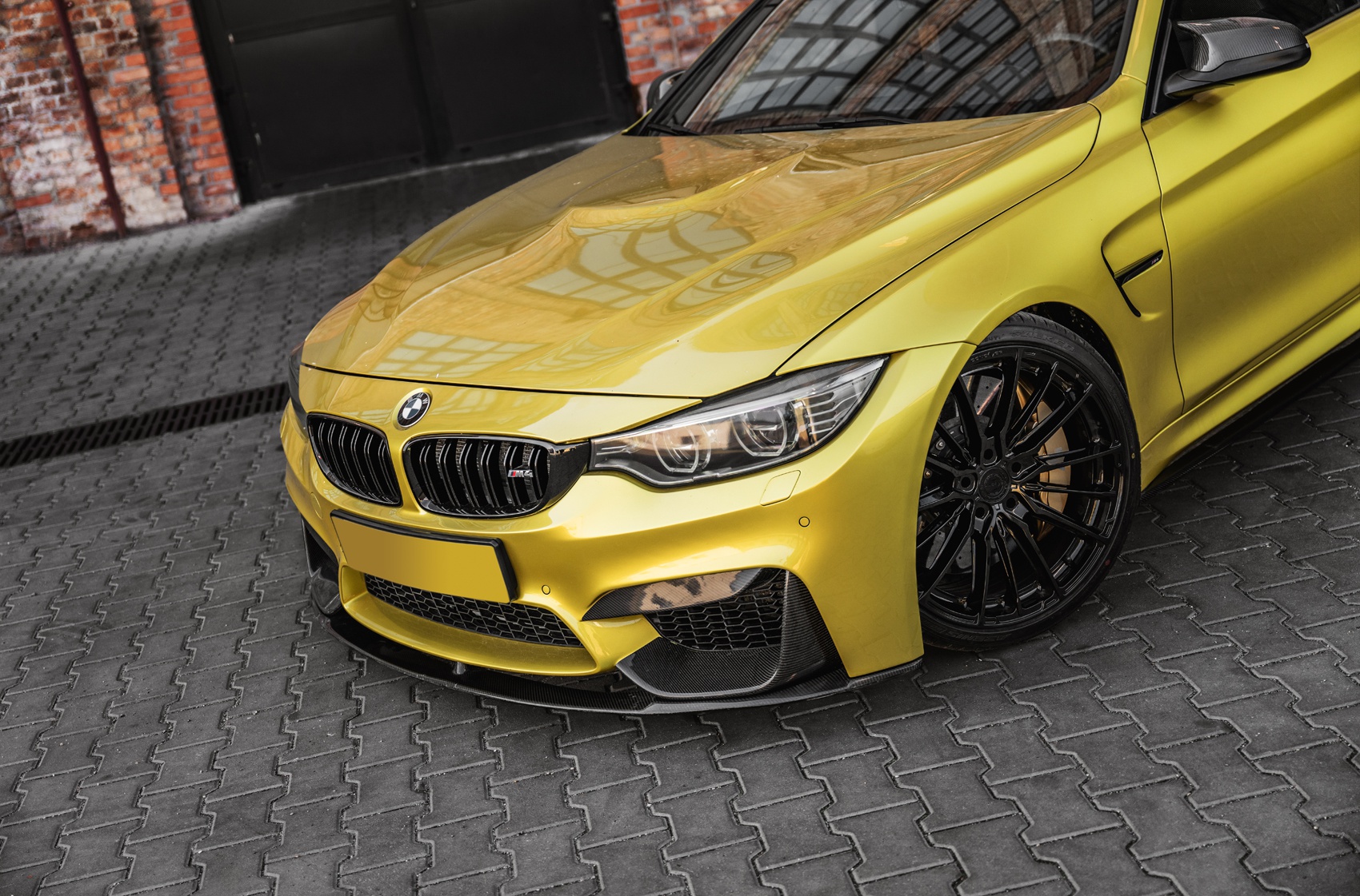 BMW 4 series / M4