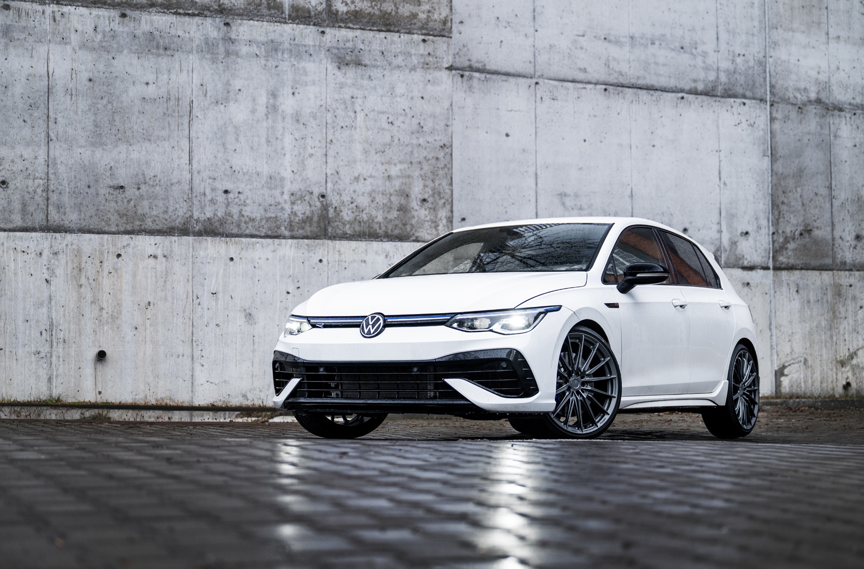 vesser-vsr4-volkswagen-golf-r-127-01