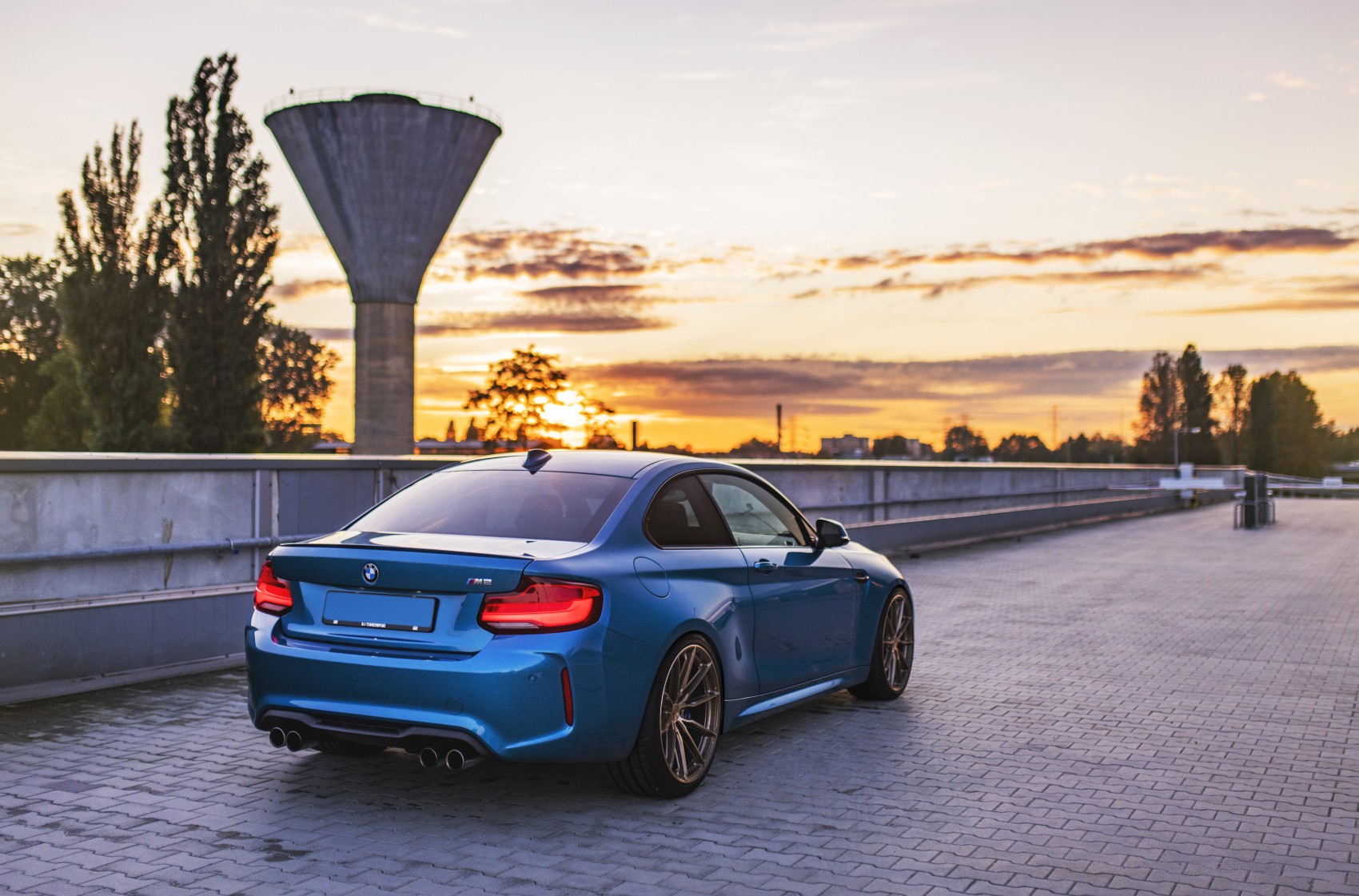 BMW 2 Series / M2