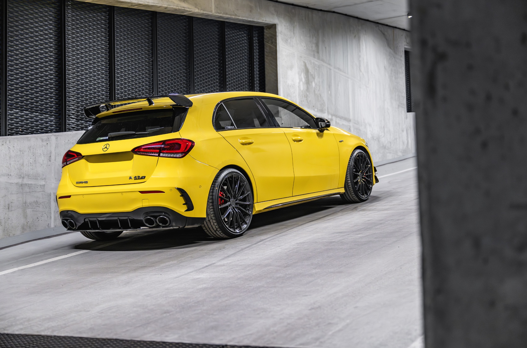 Mercedes A45 AMG