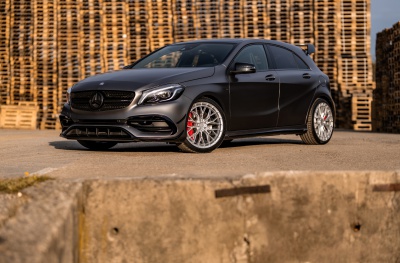 Mercedes A45 AMG