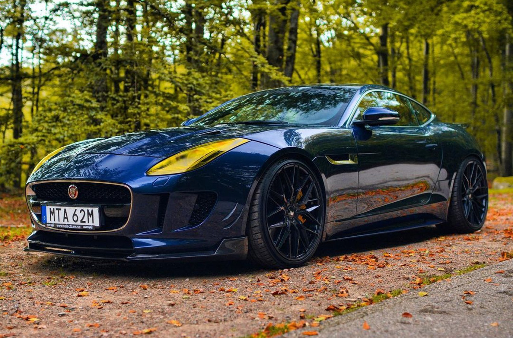 Jaguar F-Type R