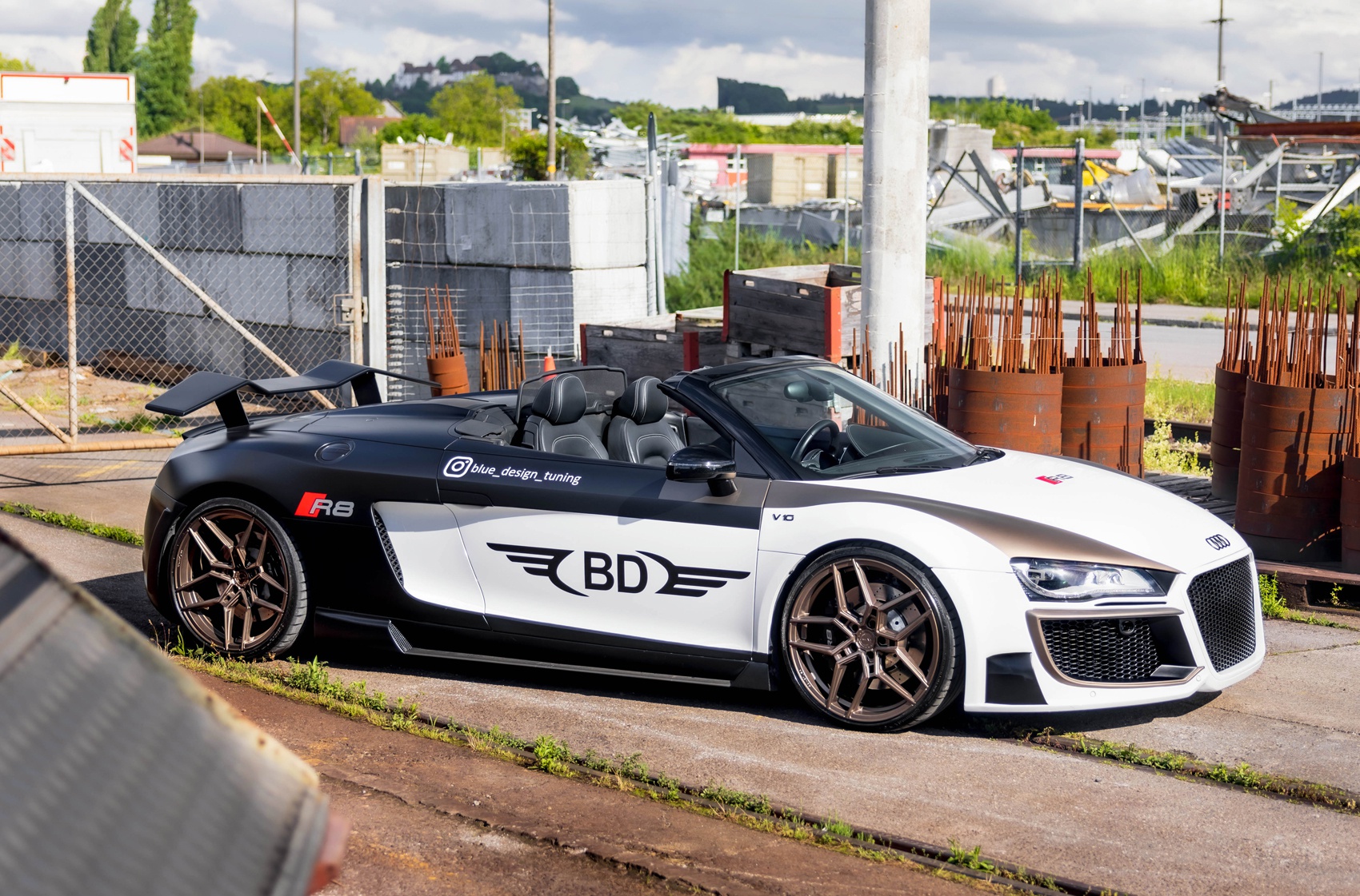 Audi R8