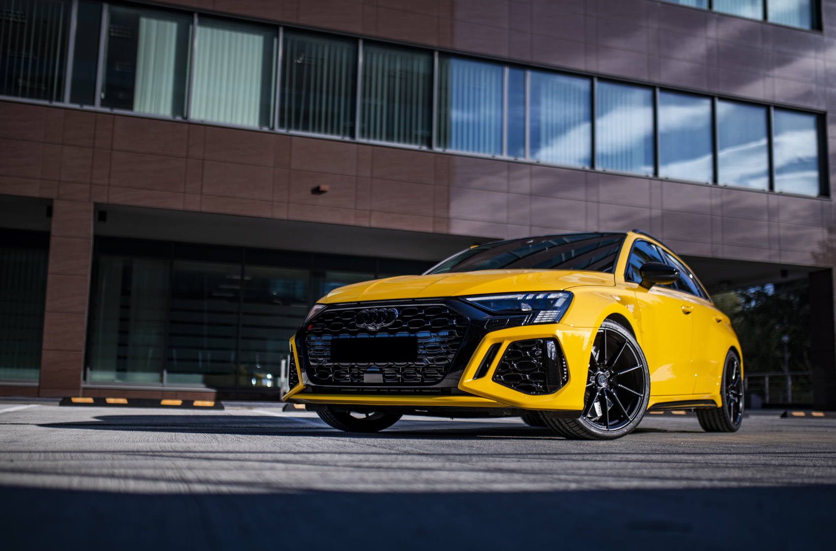 japan-racing-sl02-1388-01