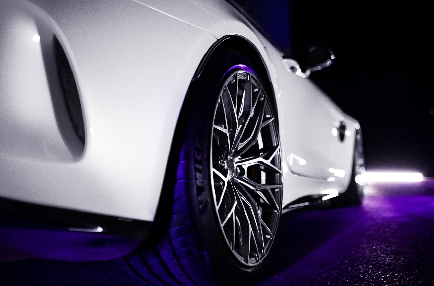 Mercedes-Benz AMG GTR