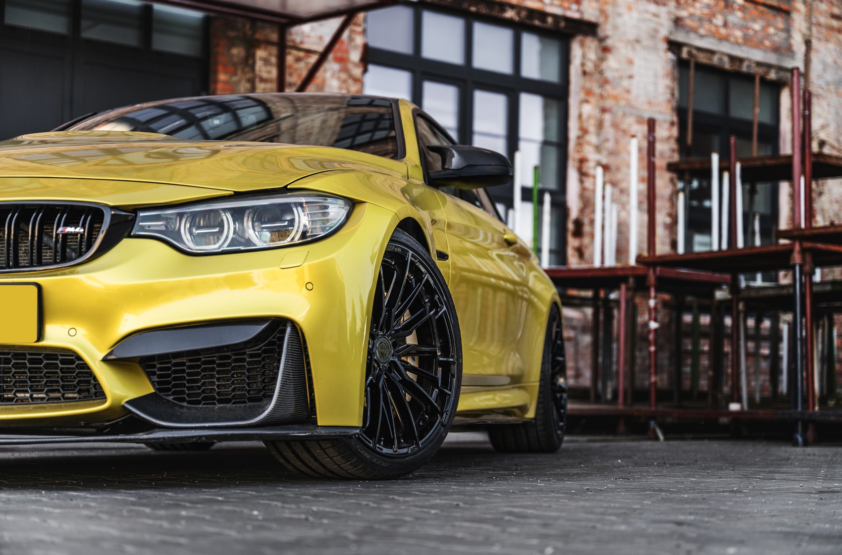 BMW 4 series / M4
