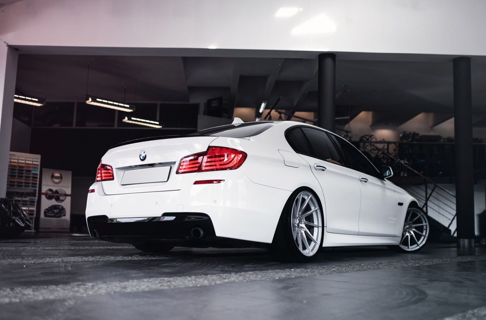 BMW 5 Series / M5