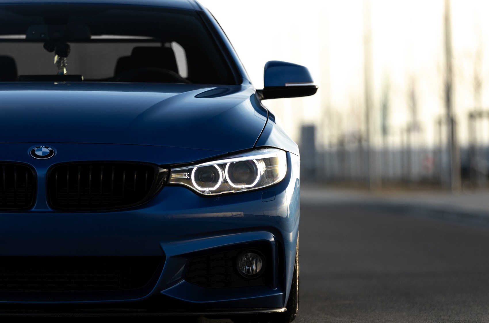 BMW 4 Series / M4