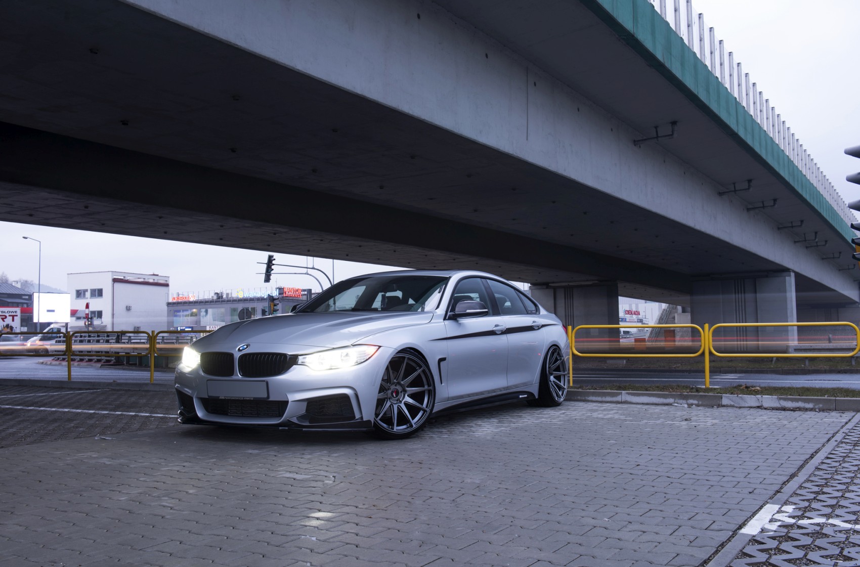 BMW 4 Series / M4