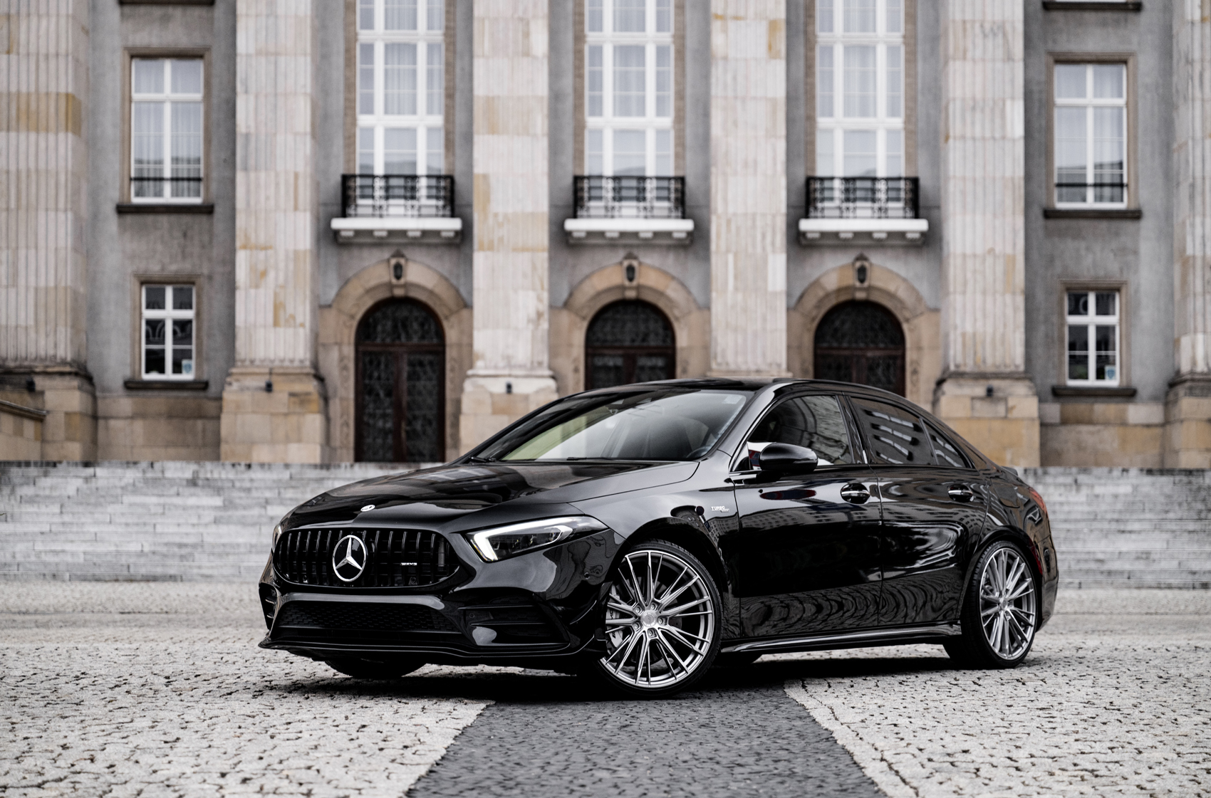 Mercedes A35 AMG