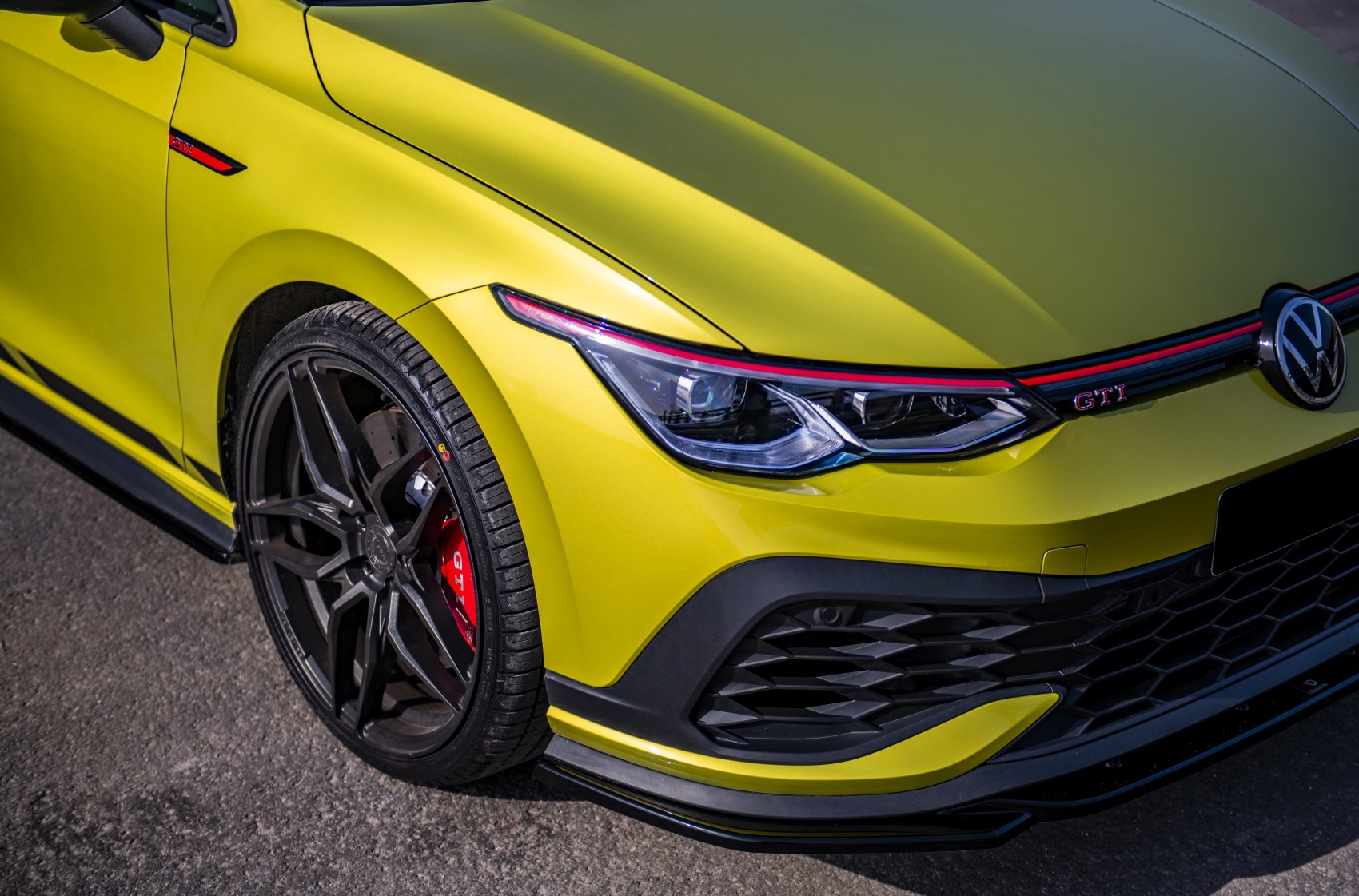 Volkswagen Golf / R / GTI