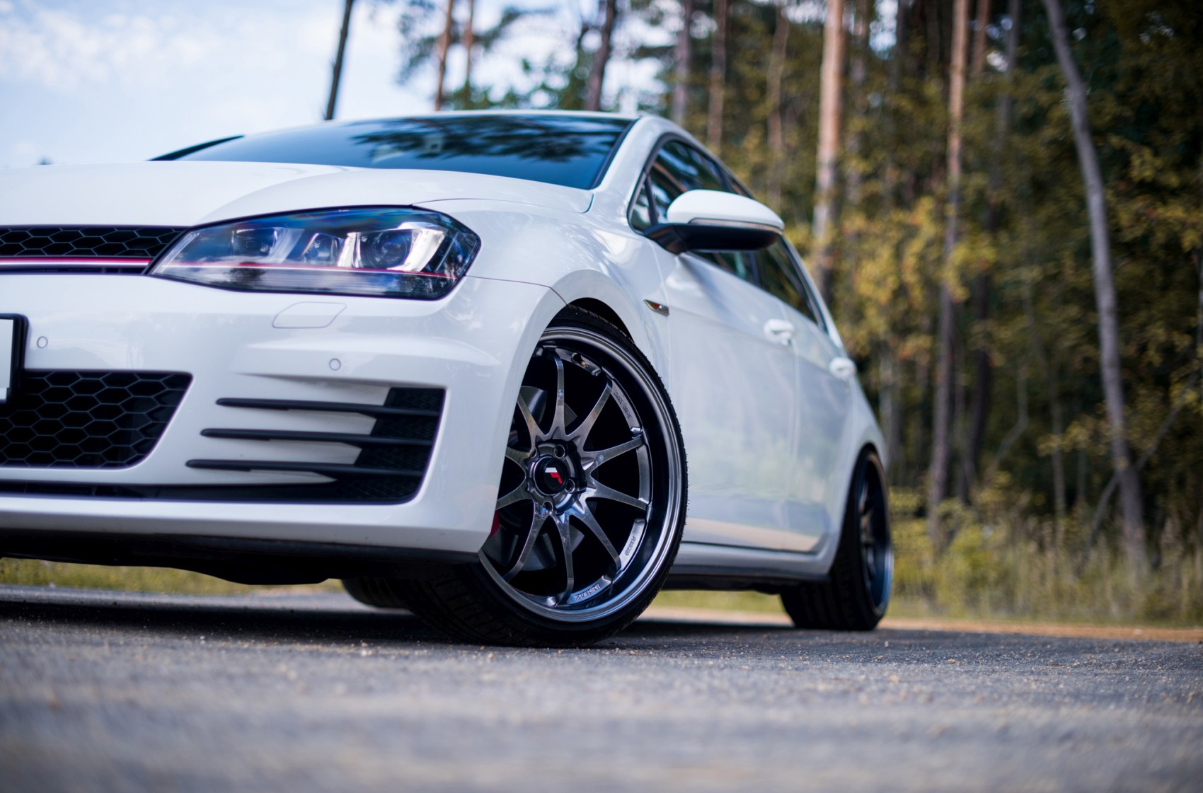 Volkswagen Golf / R / GTI
