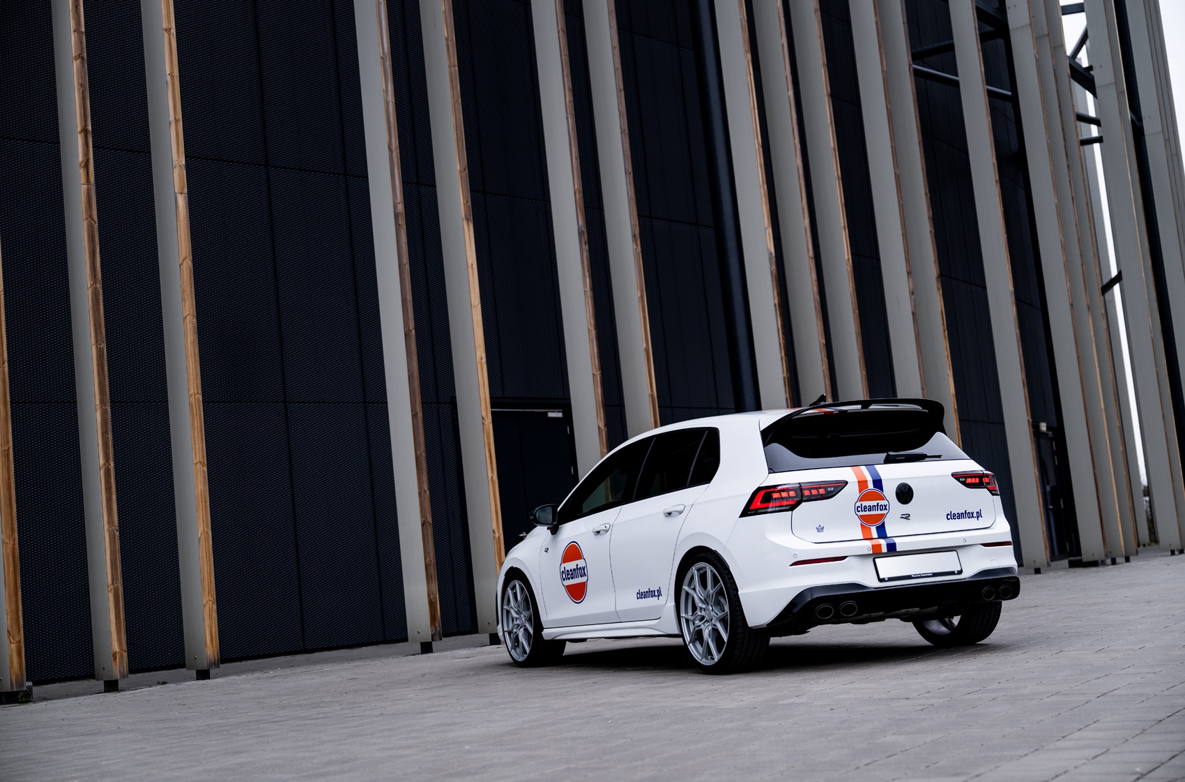 Volkswagen Golf R