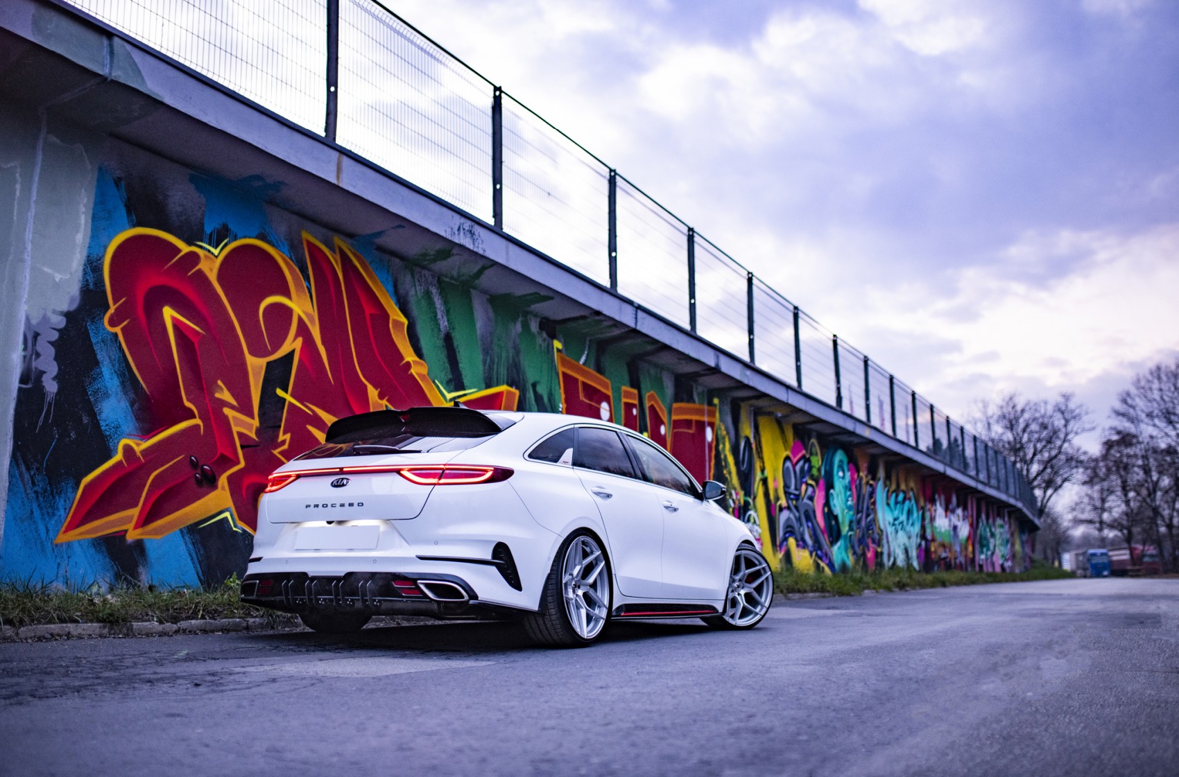 Kia Proceed