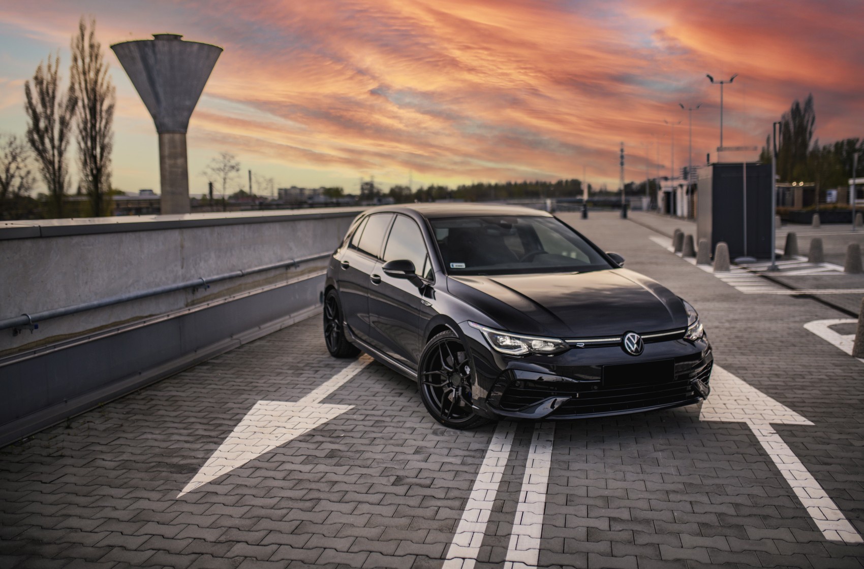 Volkswagen Golf / R / GTI