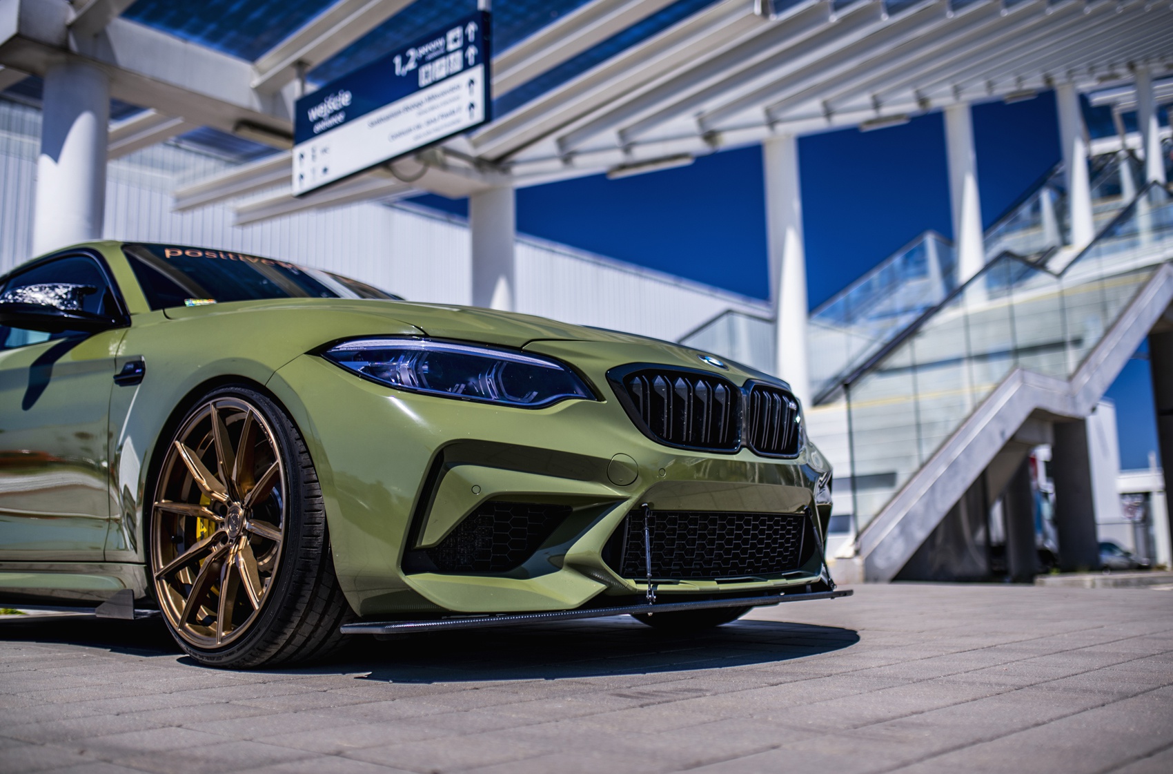 BMW 2 series / M2