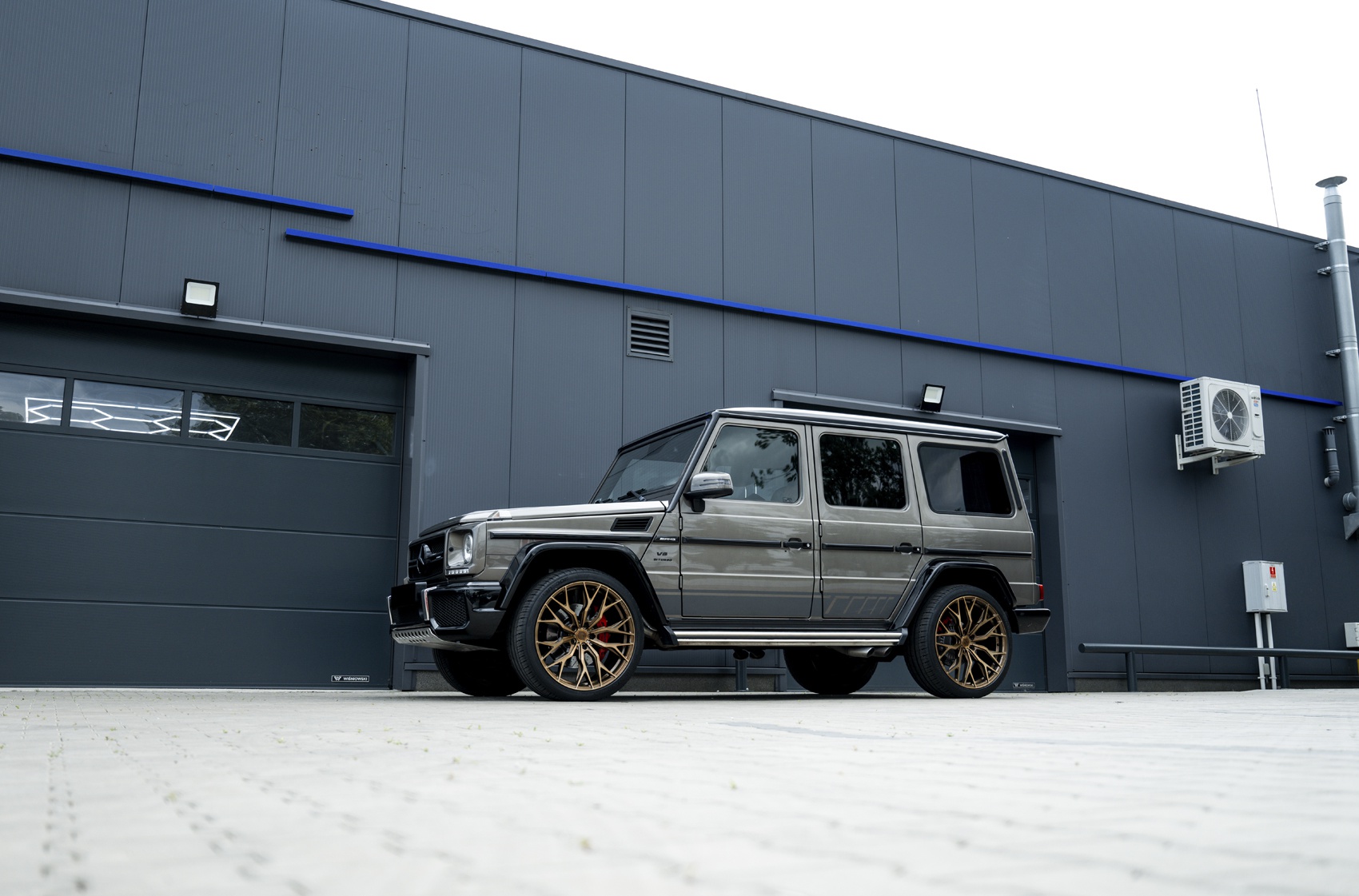 Mercedes-Benz G Class / G63