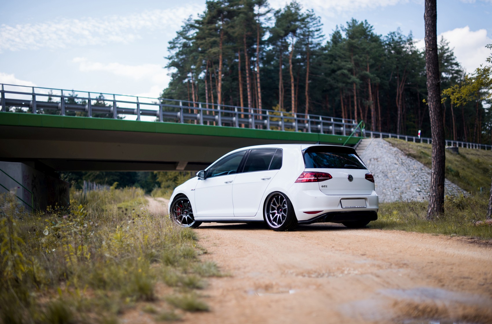 Volkswagen Golf / R / GTI