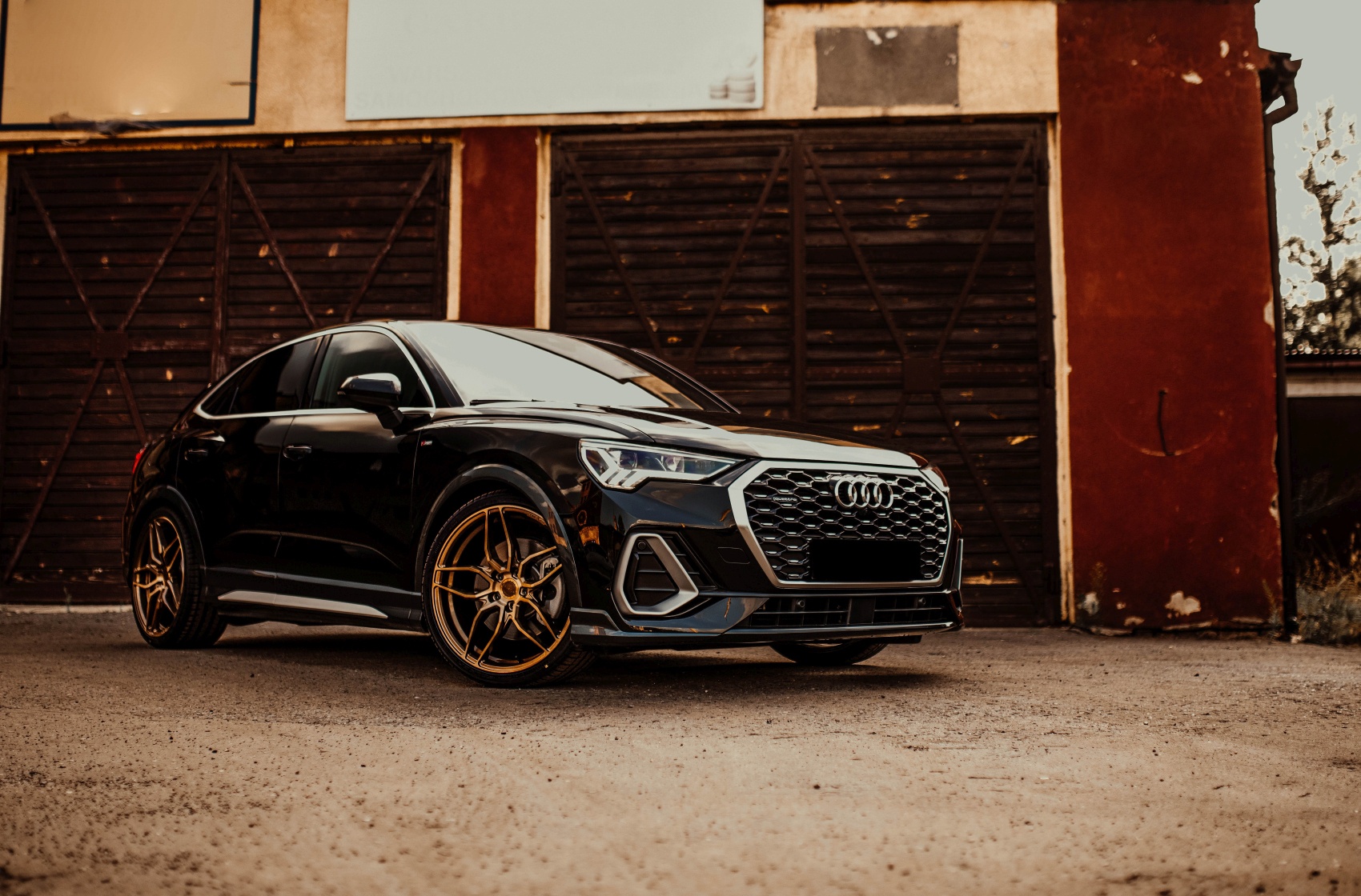 Audi Q3 / SQ3 / RSQ3