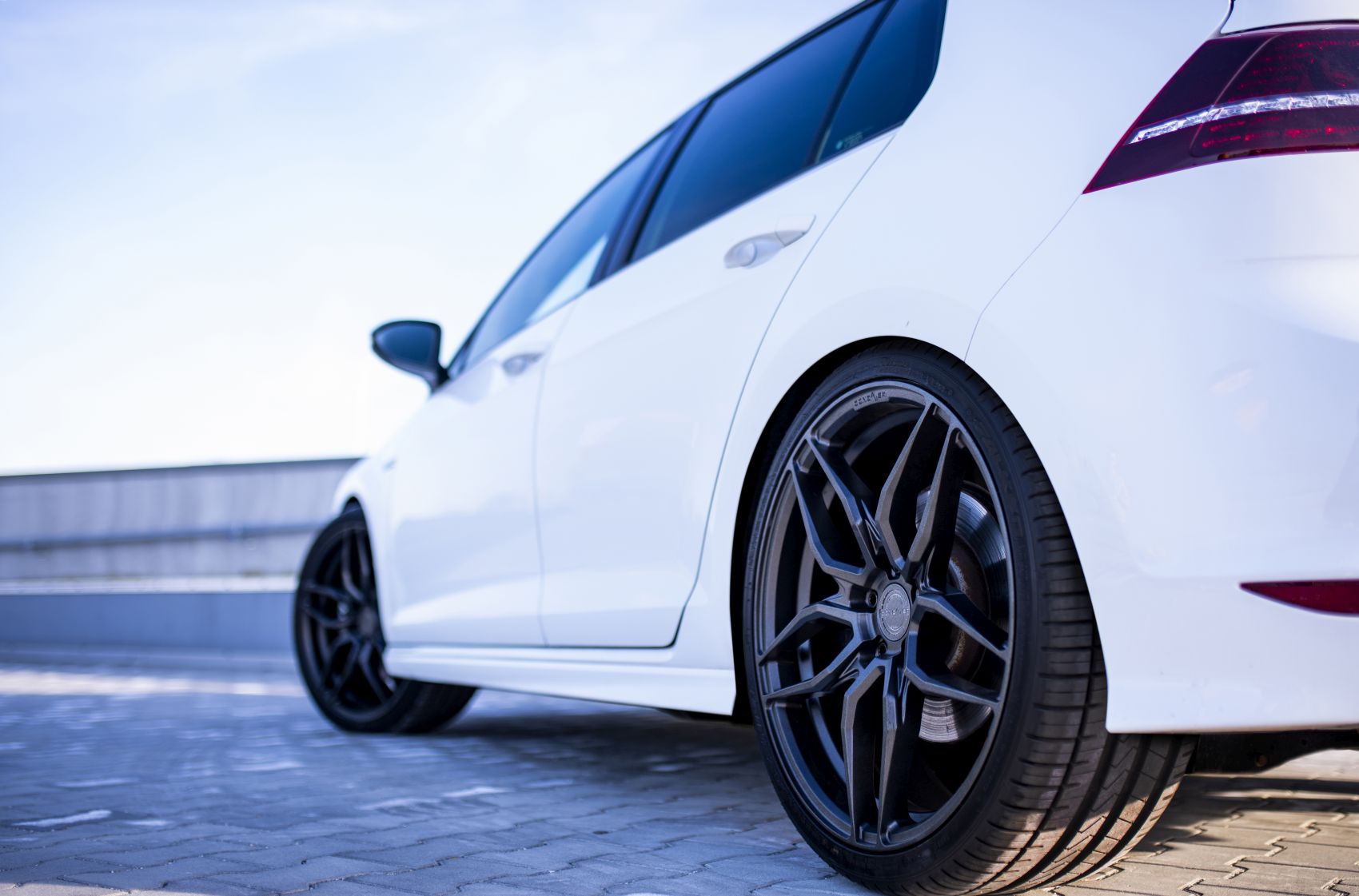 Volkswagen Golf / R / GTI