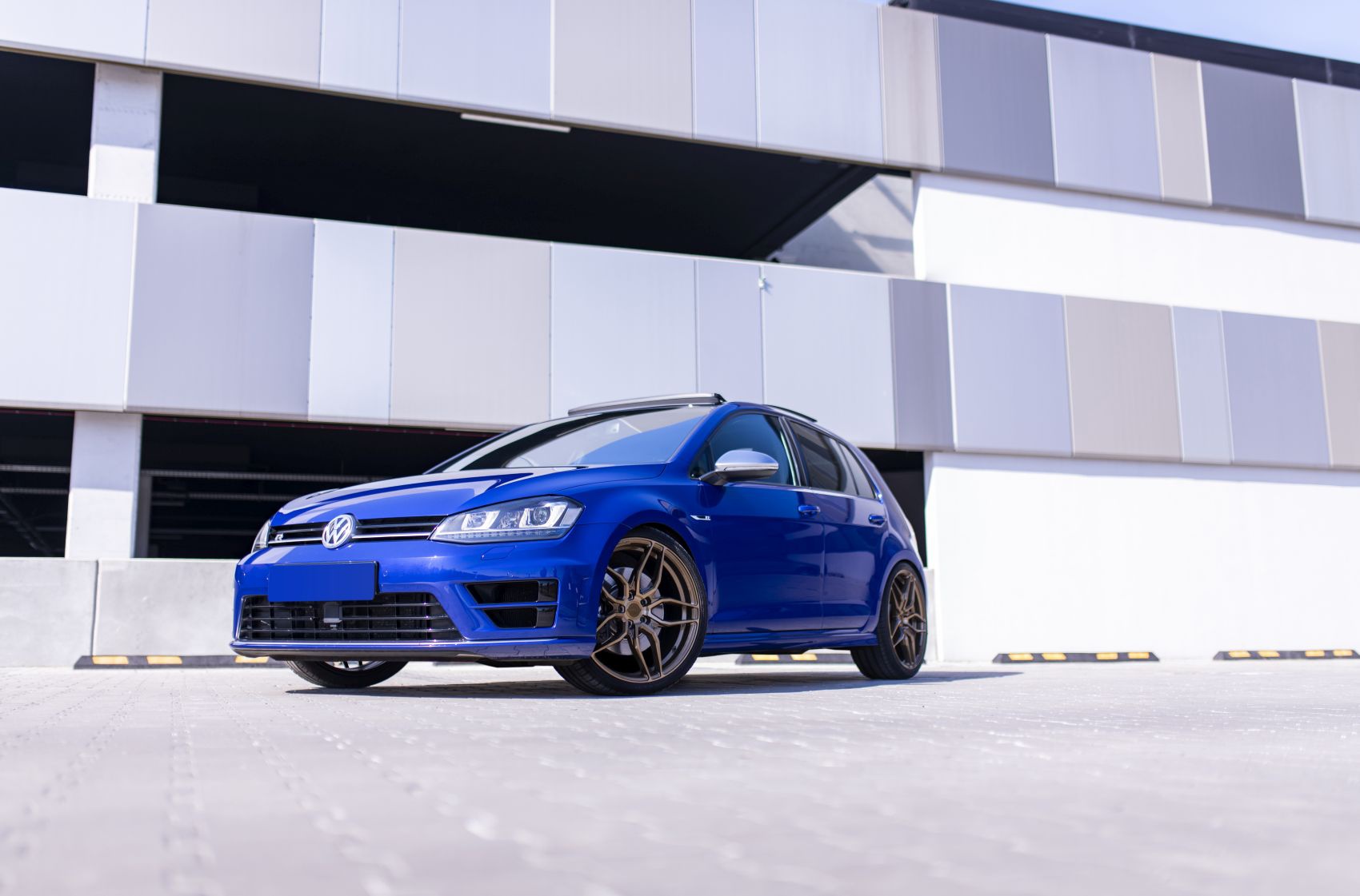 Volkswagen Golf / R / GTI