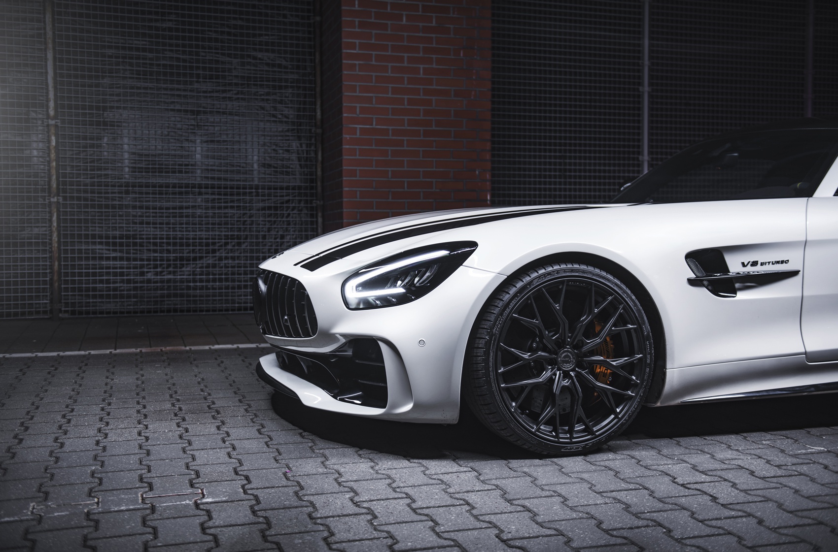 Mercedes-Benz AMG GTR