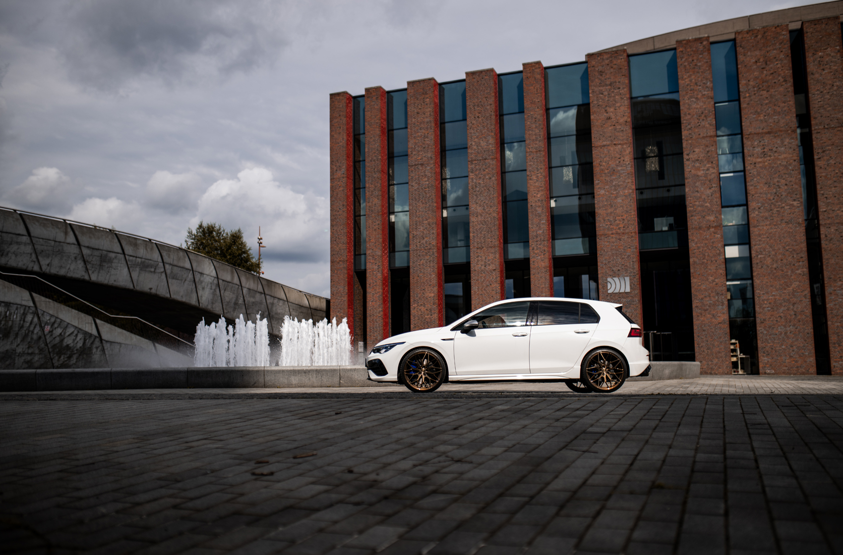 Volkswagen Golf Mk8 R