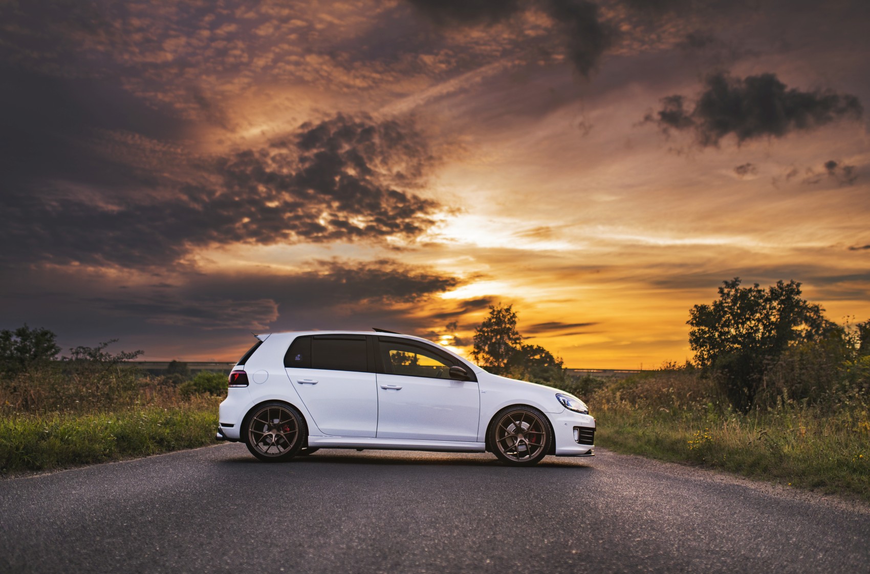 Volkswagen Golf / R / GTI