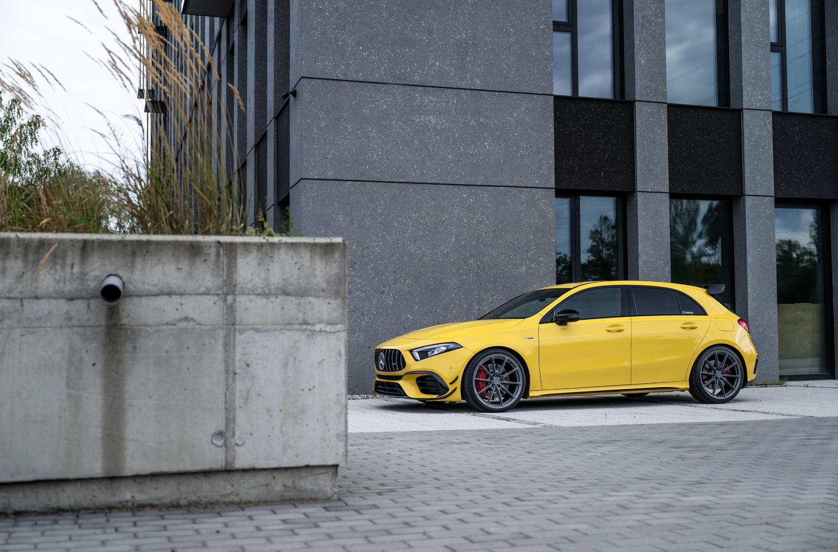 Mercedes A45s AMG