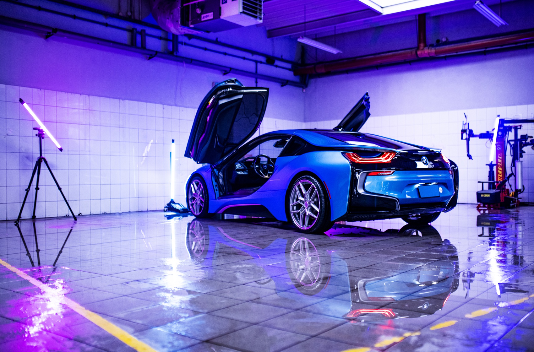 BMW i8