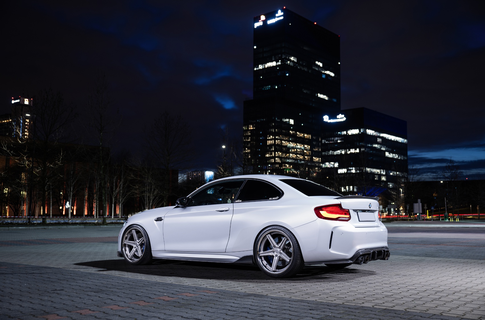 BMW 2 series / M2