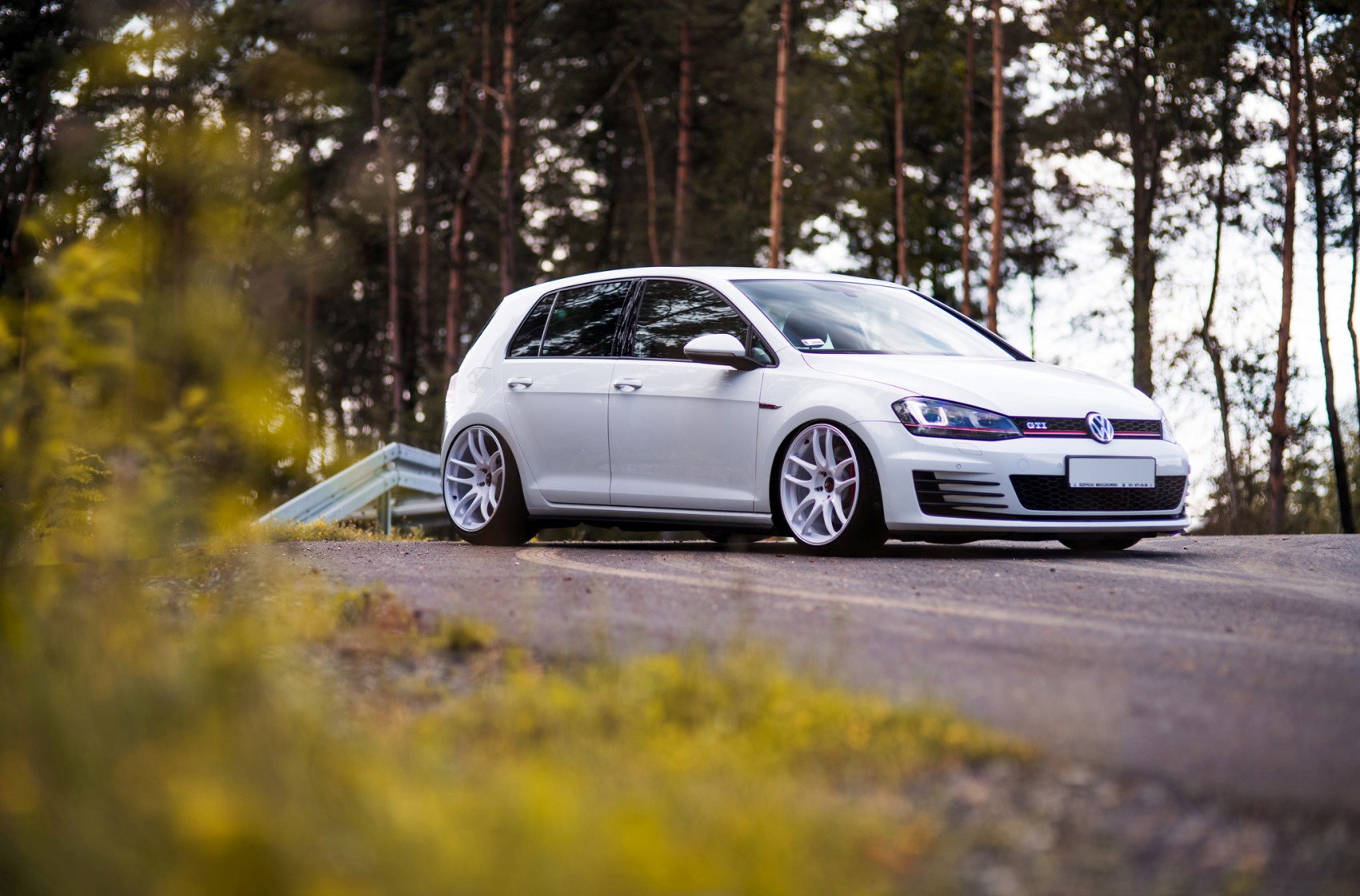Volkswagen Golf / R / GTI
