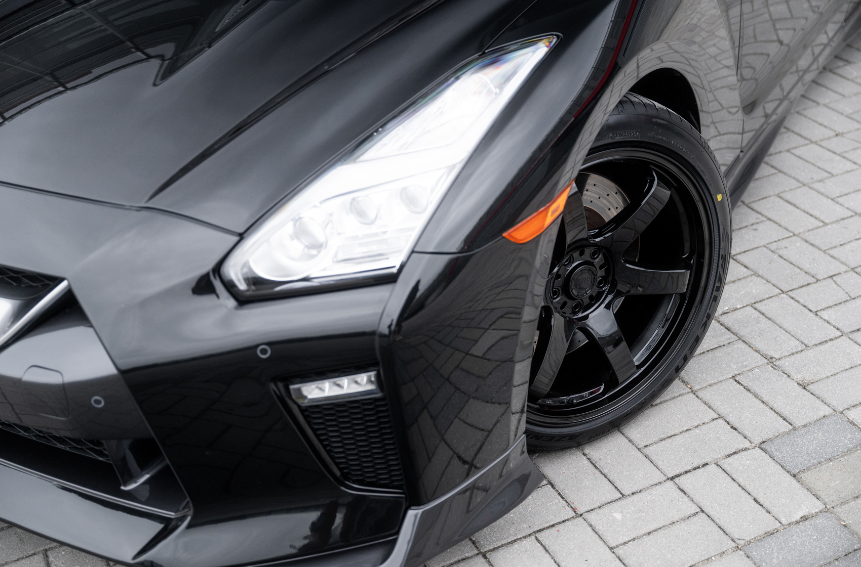 NIssan GTR