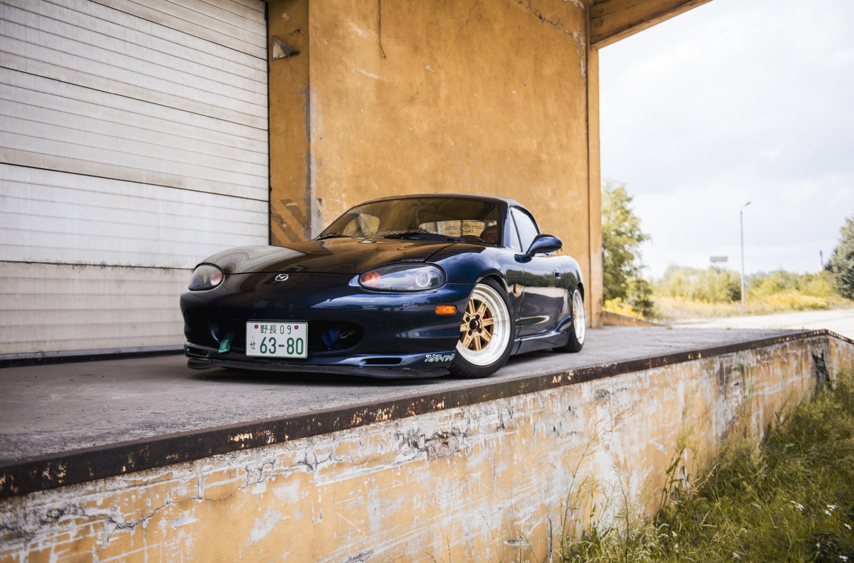 japan-racing-jr31-899-01