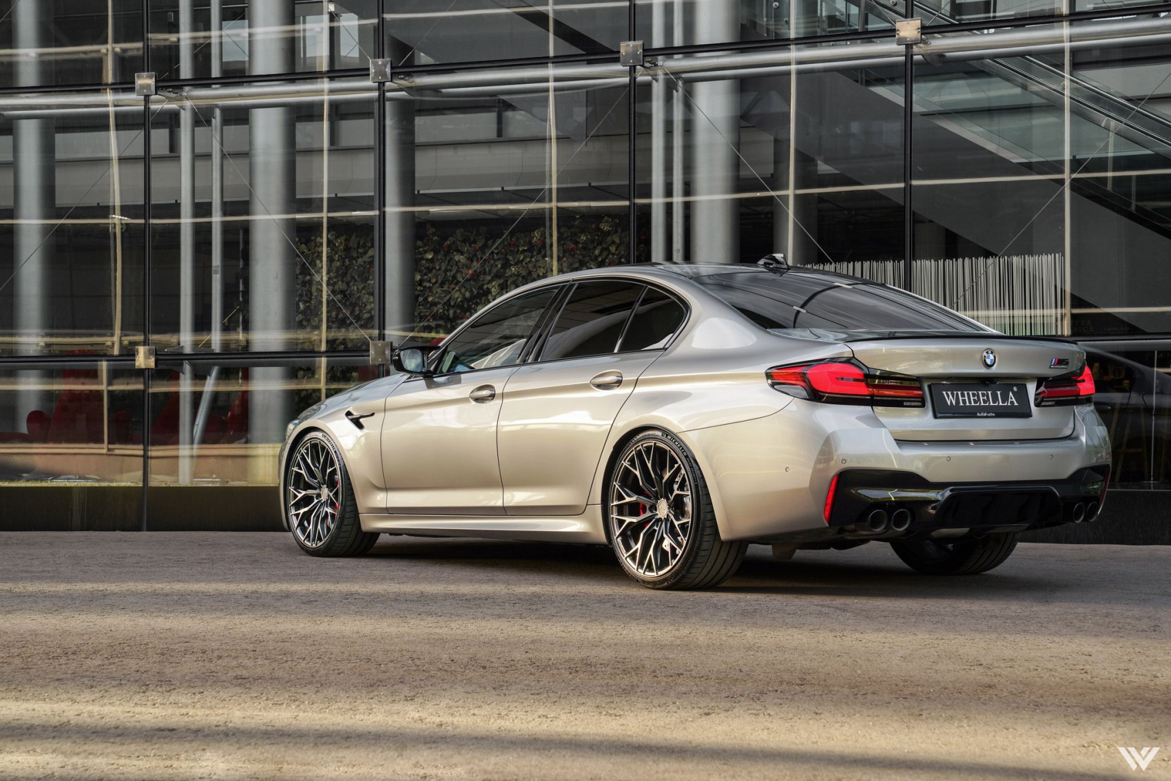 BMW 5 Series / M5