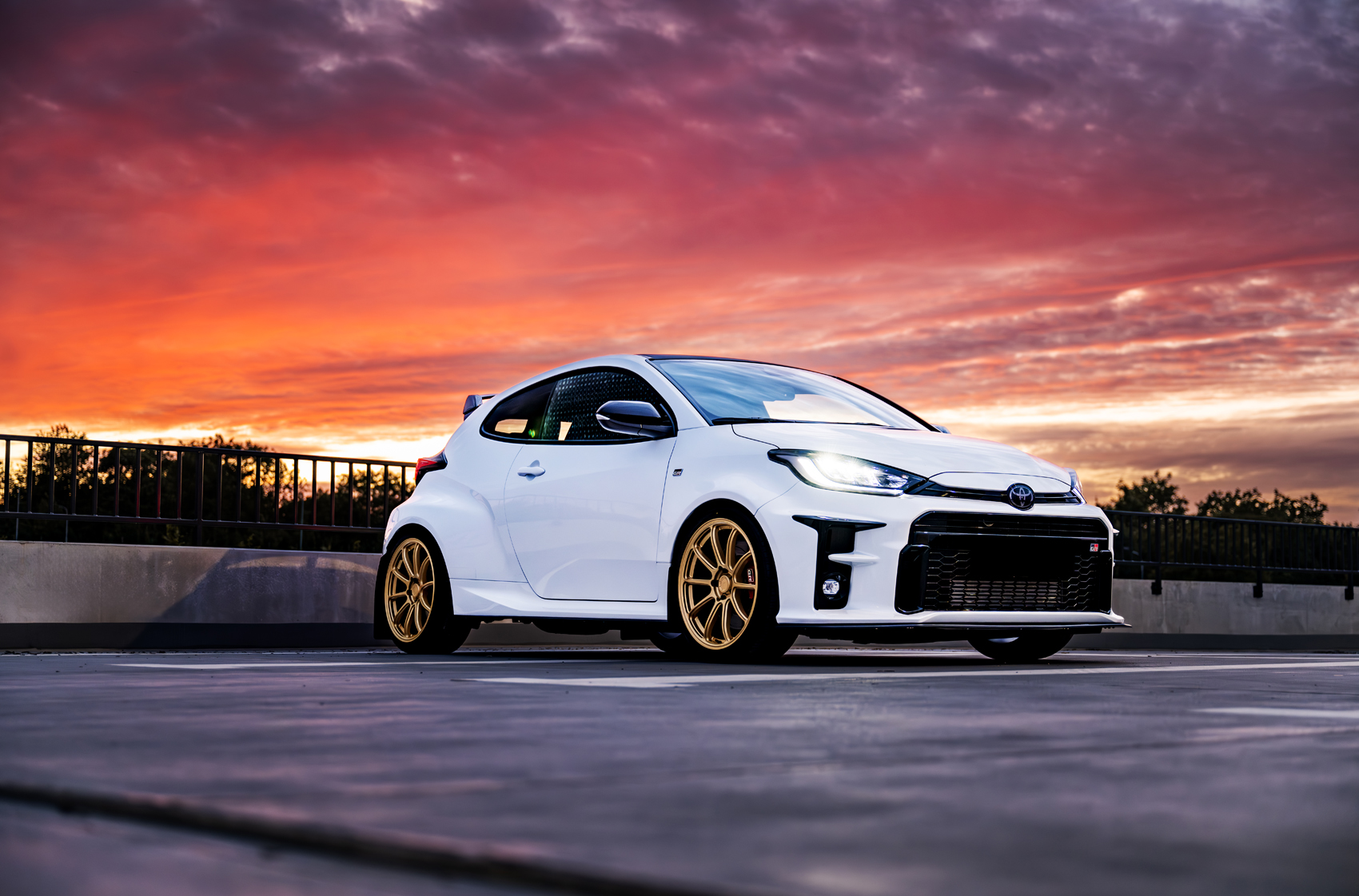 japan-racing-sl04-1940-01