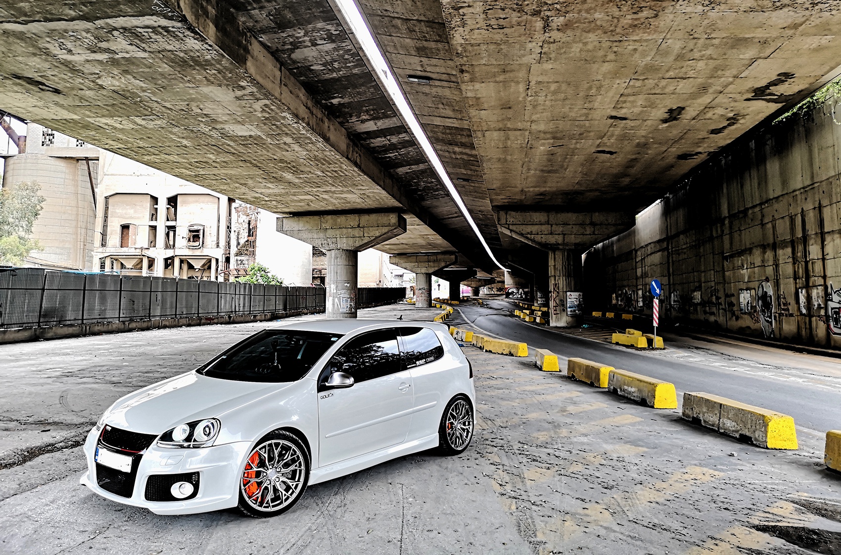 Volkswagen Golf / R / GTI