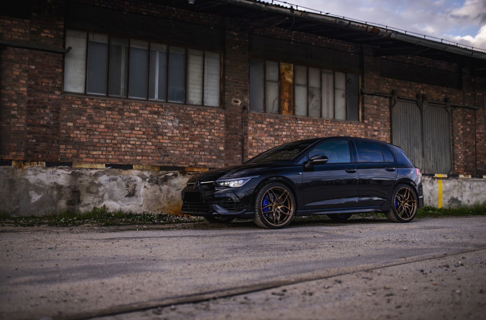 Volkswagen Golf / R / GTI
