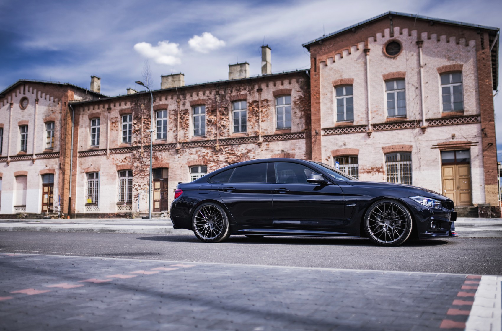 BMW 4 Series / M4