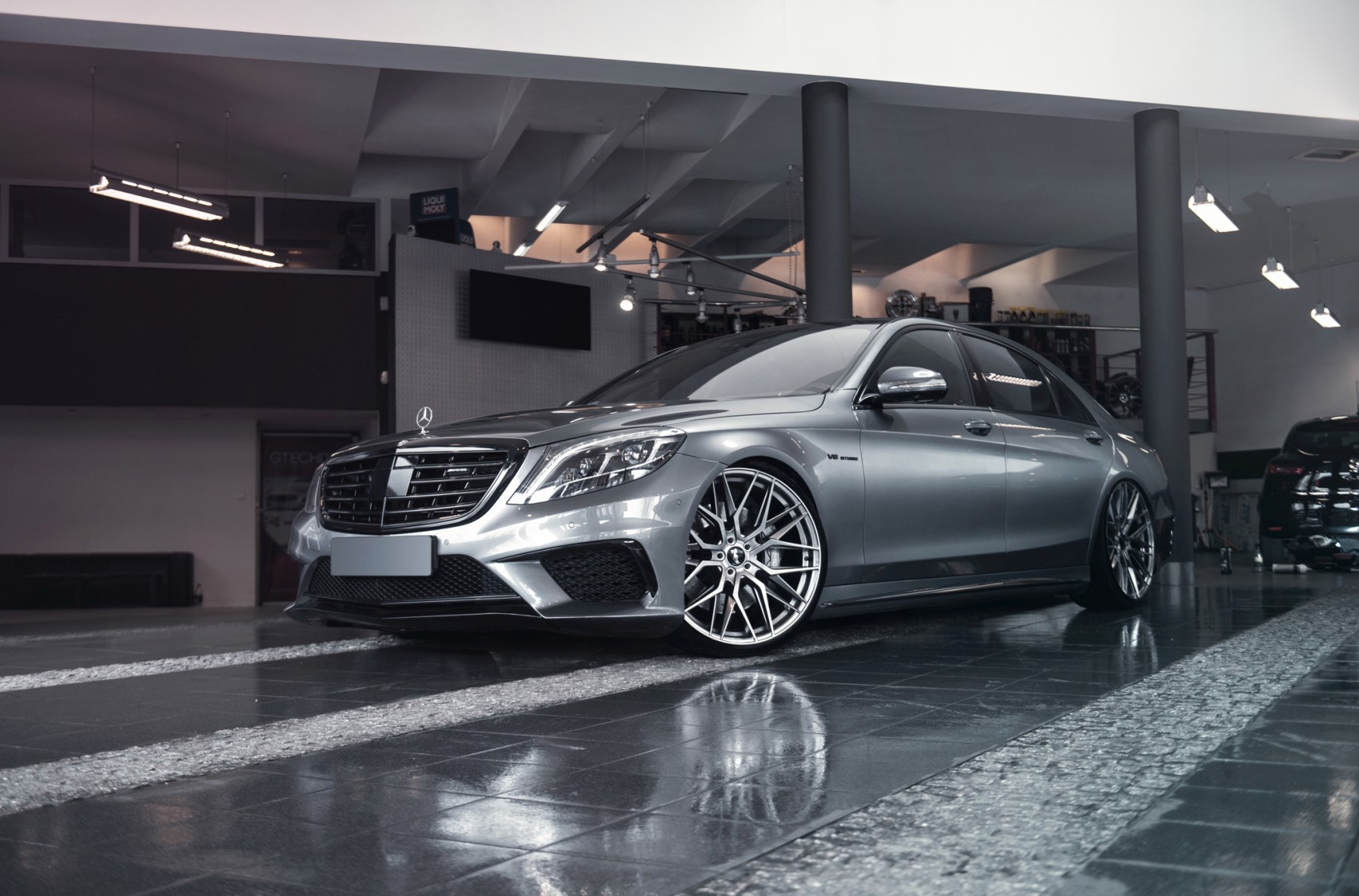 Mercedes-Benz S Class S63