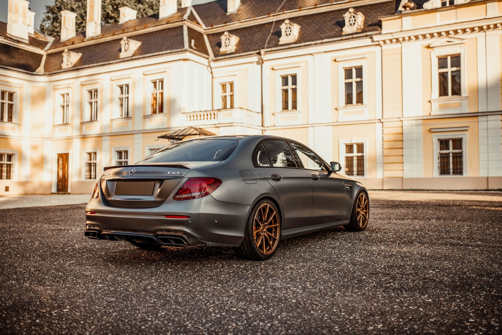 Mercedes-Benz E Class / E63
