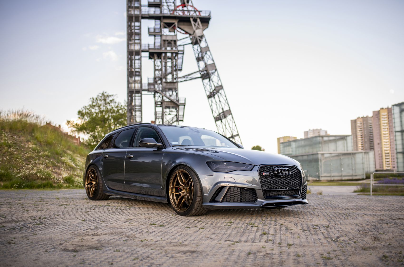 Audi A6 / S6 / RS6